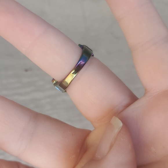 New Purple Fire Opal & Amethyst Rainbow Hematite Ring. - Picture 3 of 12